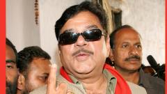 Shatrughan Sinha keeps all sides guessing, attacks BJP leadership Shatrughan Sinha keeps all sides guessing, attacks BJP leadership