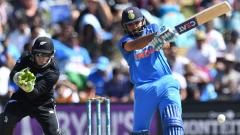 2nd ODI: India post challenging 324/4 vs New Zealand 2nd ODI: India post challenging 324/4 vs New Zealand