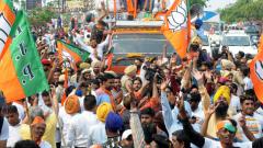 LokSabha 2019: BJP pushed to corner, Cong furious as Godse centre of debate on last day of campaigning LokSabha 2019: BJP pushed to corner, Cong furious as Godse centre of debate on last day of campaigning