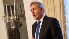 British ambassador to US resigns amid email leak row with Trump British ambassador to US resigns amid email leak row with Trump