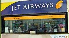 Passengers still waiting for refund Passengers still waiting for refund