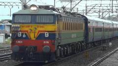 Passengers stuck on Sinhagad Express Passengers stuck on Sinhagad Express