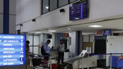 Two held for using fake airline ticket Two held for using fake airline ticket