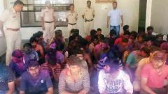 291 held for throwing colours at passers-by 291 held for throwing colours at passers-by