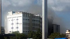 Fire in Mumbai building; 100 trapped on terrace, say officials Fire in Mumbai building; 100 trapped on terrace, say officials