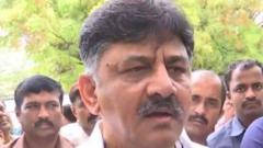 Shivakumar prevented from entering hotel where rebel MLAs put up Shivakumar prevented from entering hotel where rebel MLAs put up