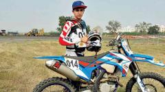 Rugved sole Indian at Sri Lankan Supercross Rugved sole Indian at Sri Lankan Supercross