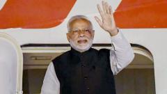 Modi held up at Dehradun airport due to bad weather Modi held up at Dehradun airport due to bad weather