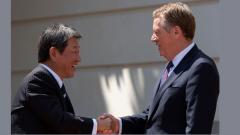 Japanese Minister of Economic Revitalization Toshimitsu Motegi(L) and US Trade Representative Robert Lighthizer shake hands prior to trade negotiations at the Office of the United States Trade Representative in Washington, DC. Japanese Minister of Economic Revitalization Toshimitsu Motegi(L) and US Trade Representative Robert Lighthizer shake hands prior to trade negotiations at the Office of the United States Trade Representative in Washington, DC.