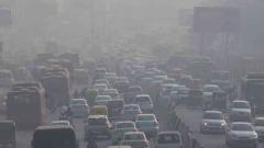 Thick haze engulfs Delhi Thick haze engulfs Delhi