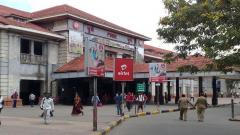 Drinking water at Pune Rly Station to be costlier Drinking water at Pune Rly Station to be costlier