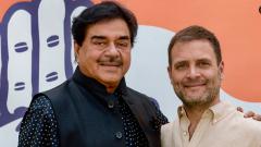 LokSabha 2019: Shatrughan Sinha Joins Congress LokSabha 2019: Shatrughan Sinha Joins Congress