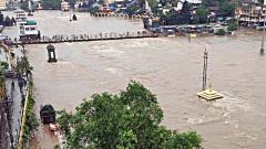 Godavari above danger mark, flood-like situation in Nashik Godavari above danger mark, flood-like situation in Nashik