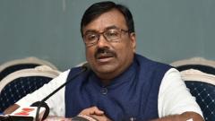 Most sectors on decline, Maha minister defends economic survey Most sectors on decline, Maha minister defends economic survey