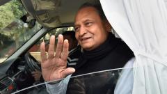 Cong chooses Gehlot as Rajasthan CM, Pilot to be his deputy Cong chooses Gehlot as Rajasthan CM, Pilot to be his deputy